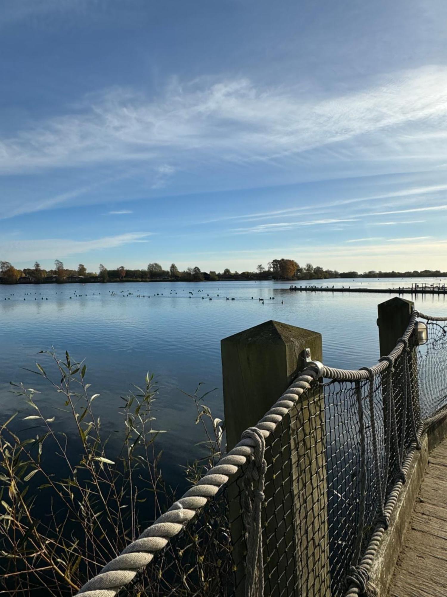 Hot Tub Retreat At Tattershall Lakes Exterior photo